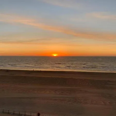 Magellan 701 Penthouse With Sea View In Lejlighed Koksijde